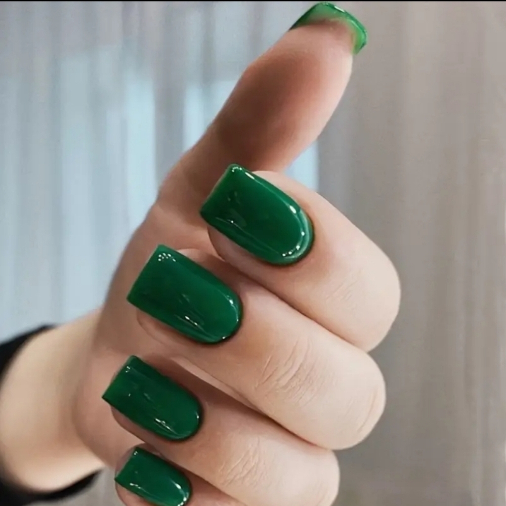 24 Pieces Fake Press On Nails